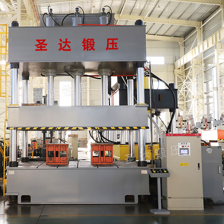 大臺(tái)面315噸四柱液壓機(jī) 大臺(tái)面315噸四柱液壓機(jī)