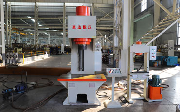 200噸單臂液壓機多少錢？